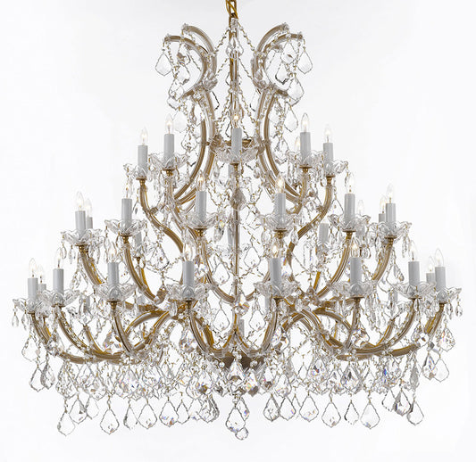 A83-1502/36+1A great European tradition. Nothing was ever quite so elegant as the fine crystal chandeliers that lent sparkle to brilliant evenings in palaces and manor houses across Europe. This beau